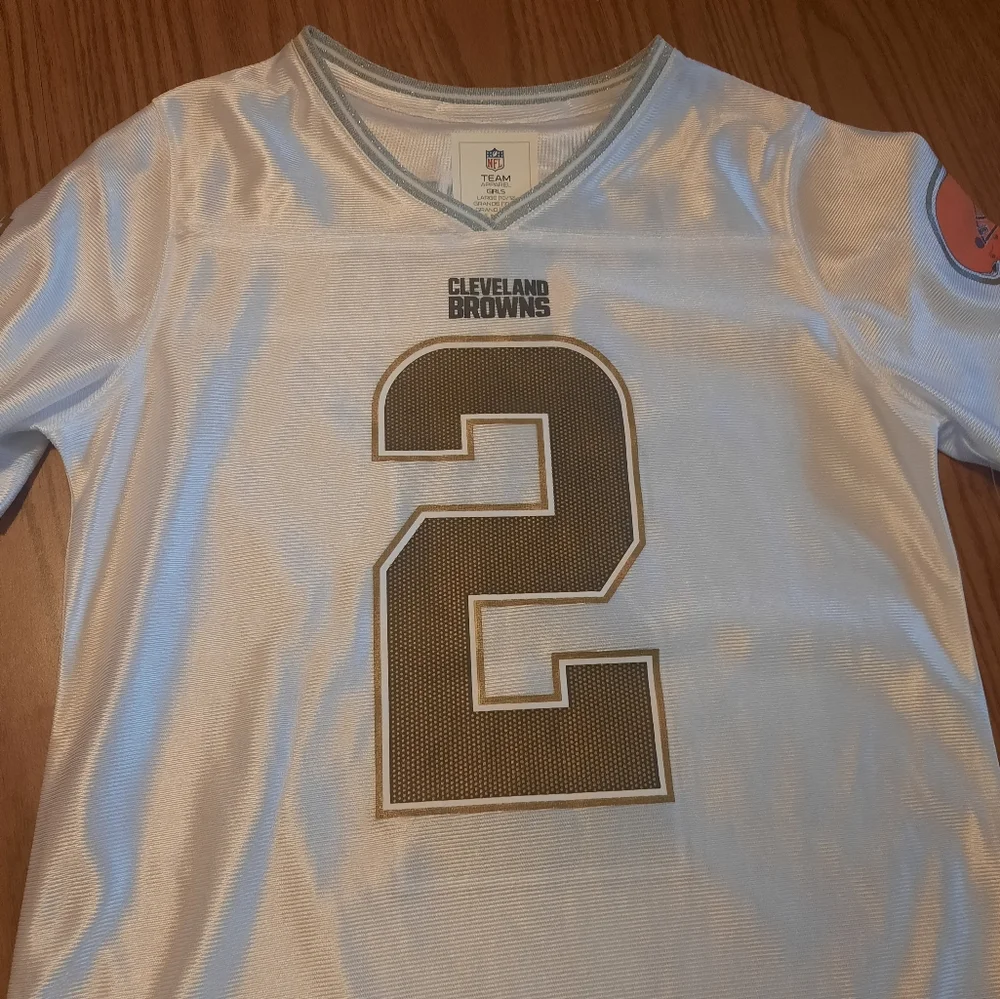 Cleveland Browns Cooper NFL jersey girls size large 10/12